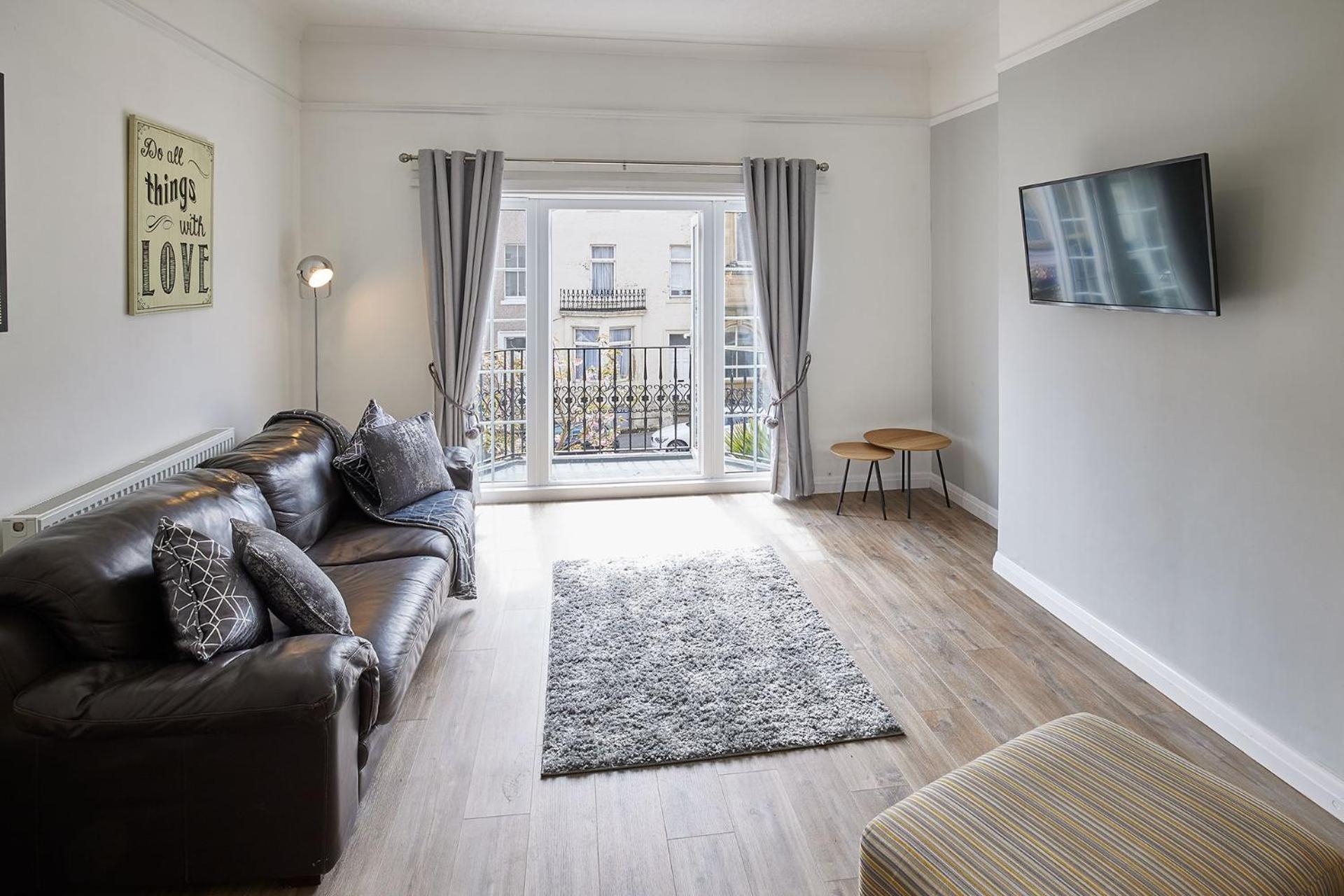 Glencoe Holiday Apartments Уитби Экстерьер фото